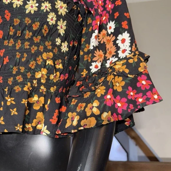 Patrons Of Peace Smocked Peasant Black Top Vibrant Flower Tiered Bell Sleeves XS - Picture 5 of 10
